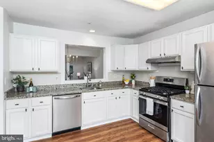2667 Worrell Ct, Crofton, MD 21114 - Photo 5