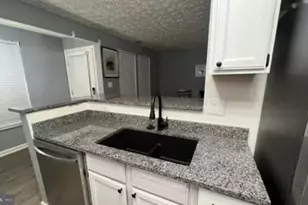 702 Orchard Overlook, Odenton, MD 21113 - Photo 7