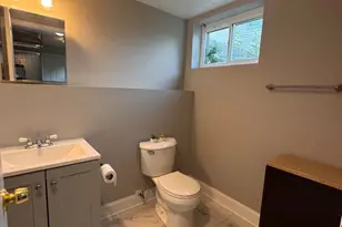 1952 Forest Dr, Annapolis, MD 21401 - Photo 23