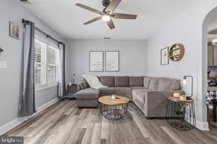 212 Bertram Cir, Glen Burnie, MD 21060 - Photo 5
