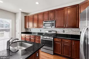 7619 Lyndon Ct, Glen Burnie, MD 21060 - Photo 21
