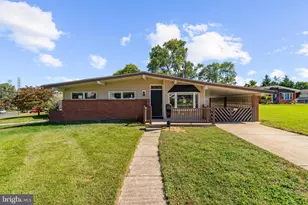 1325 Rippling Ct, Glen Burnie, MD 21061 - Photo 5
