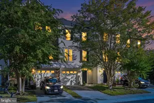 226 Old Coach Ct, Pasadena, MD 21122 - Photo 1