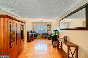 8137 Phirne Rd E, Glen Burnie, MD 21061 - Photo 11