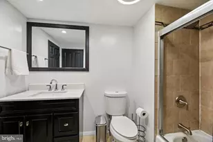 7634 Fairbanks Ct, Hanover, MD 21076 - Photo 9