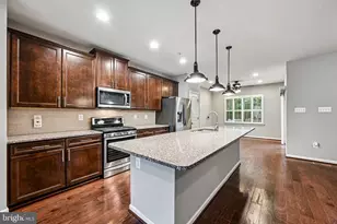 7517 Holly Ridge Dr, Glen Burnie, MD 21060 - Photo 3