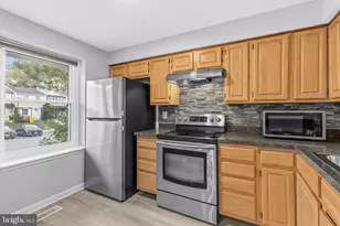 7656 Fairbanks Ct, Hanover, MD 21076 - Photo 7