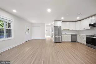 1746 Waldorf Ct, Crofton, MD 21114 - Photo 9