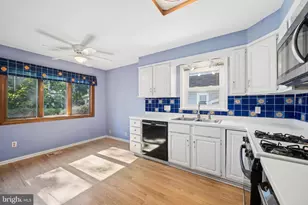 247 Hammarlee Rd, Glen Burnie, MD 21060 - Photo 27