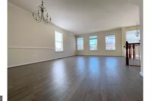 7165 Hummingbird Dr, Glen Burnie, MD 21060 - Photo 3