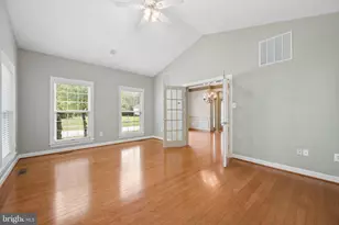 8218 Anglers Edge Ct, Glen Burnie, MD 21060 - Photo 33
