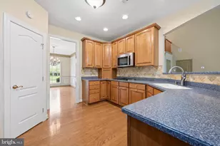8218 Anglers Edge Ct, Glen Burnie, MD 21060 - Photo 25