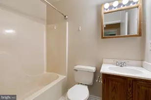 7846 Dero Dr, Pasadena, MD 21122 - Photo 27