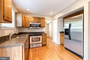 7846 Dero Dr, Pasadena, MD 21122 - Photo 15