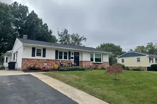 705 W Maple Rd, Linthicum Heights, MD 21090 - Photo 1
