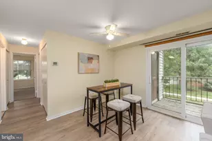 1113 Castle Harbour Way, Glen Burnie, MD 21060 - Photo 7