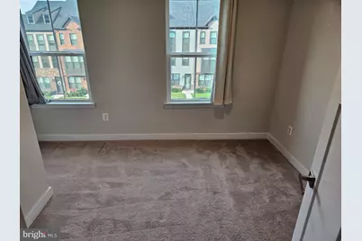 553 Levanna Lane, Glen Burnie, MD 21060 - Photo 9