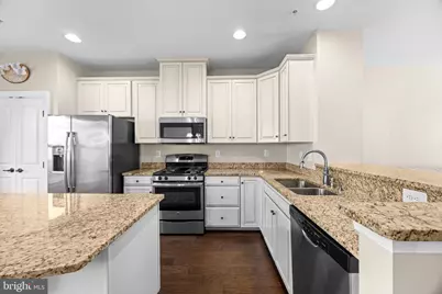 614 Foxwood Drive, Glen Burnie, MD 21060 - Photo 17