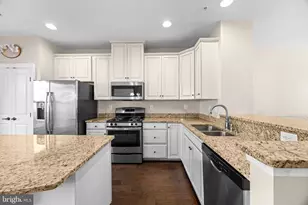 614 Foxwood Dr, Glen Burnie, MD 21060 - Photo 17