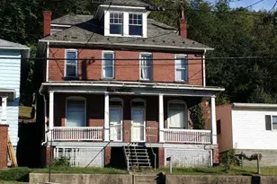 876 Maryland Ave, Cumberland, MD 21502 - Photo 1