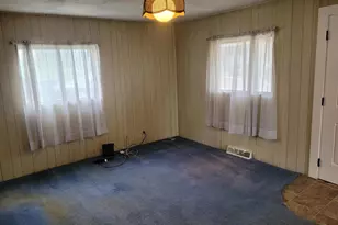 11 Green St, Frostburg, MD 21532 - Photo 9