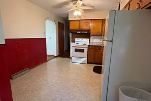 174 Spring St, Frostburg, MD 21532 - Photo 11