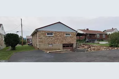 30 Memorial Avenue, Cumberland, MD 21502 - Photo 9