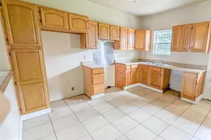 28 Virginia Ave, Cumberland, MD 21502 - Photo 15