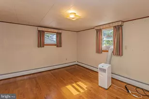 93 Washington St, Frostburg, MD 21532 - Photo 25