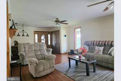 521 E Fourth Street, Cumberland, MD 21502 - Photo 9