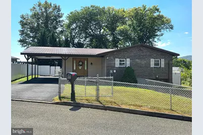 521 E Fourth Street, Cumberland, MD 21502 - Photo 3