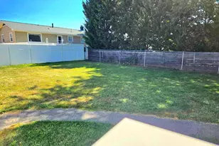 521 E 4th St, Cumberland, MD 21502 - Photo 27