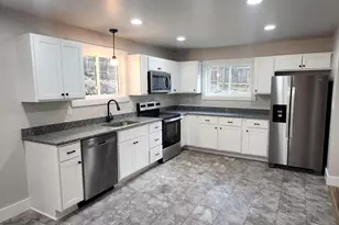 1016 Brown Ave, Cumberland, MD 21502 - Photo 1