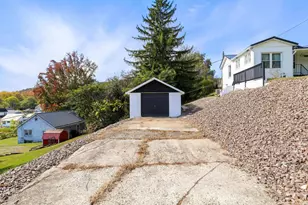 12521 Denny Dr, Corriganville, MD 21524 - Photo 29