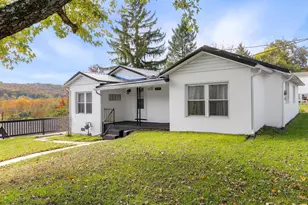 12521 Denny Dr, Corriganville, MD 21524 - Photo 5