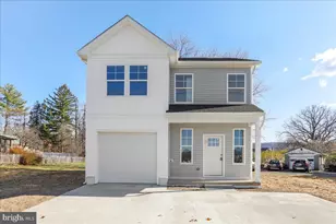 716 Greenway Ave, Cumberland, MD 21502 - Photo 1