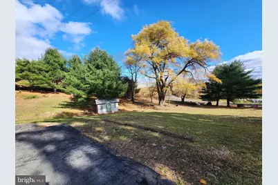 20307 Pond Circle Road SW, Midlothian, MD 21543 - Photo 3