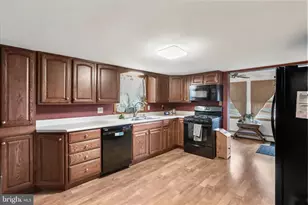 17211 Porter Rd, Eckhart, MD 21528 - Photo 9