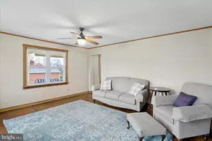 160 Ormand St, Frostburg, MD 21532 - Photo 9