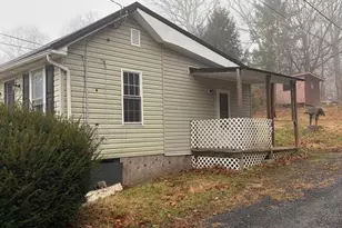 12413 Shadoe Hollow Rd NE, Cumberland, MD 21502 - Photo 3