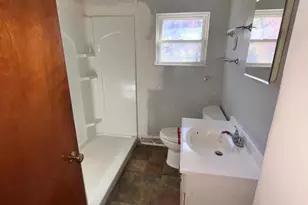 1074 Braddock Rd, Cumberland, MD 21502 - Photo 17