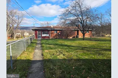 14201 Maple Leaf Drive SE, Cumberland, MD 21502 - Photo 5