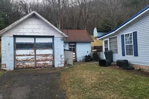 14706 Uhl Hwy SE, Cumberland, MD 21502 - Photo 13