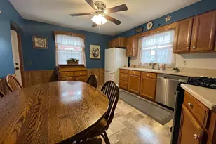 227 S Massachusetts Ave, Cumberland, MD 21502 - Photo 7