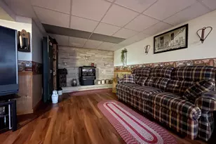 227 S Massachusetts Ave, Cumberland, MD 21502 - Photo 17