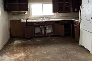 15718 Rockville St SW, Lonaconing, MD 21539 - Photo 9