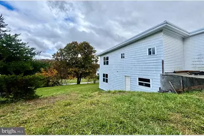 13100 Bedford Road NE, Cumberland, MD 21502 - Photo 3