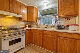 312 Hammond St, Westernport, MD 21562 - Photo 7