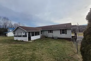 16821 Porter Rd NW, Frostburg, MD 21532 - Photo 5