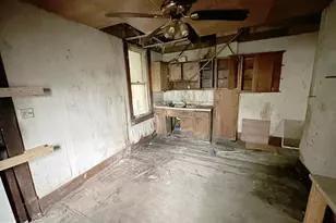 648 Baker St, Cumberland, MD 21502 - Photo 9